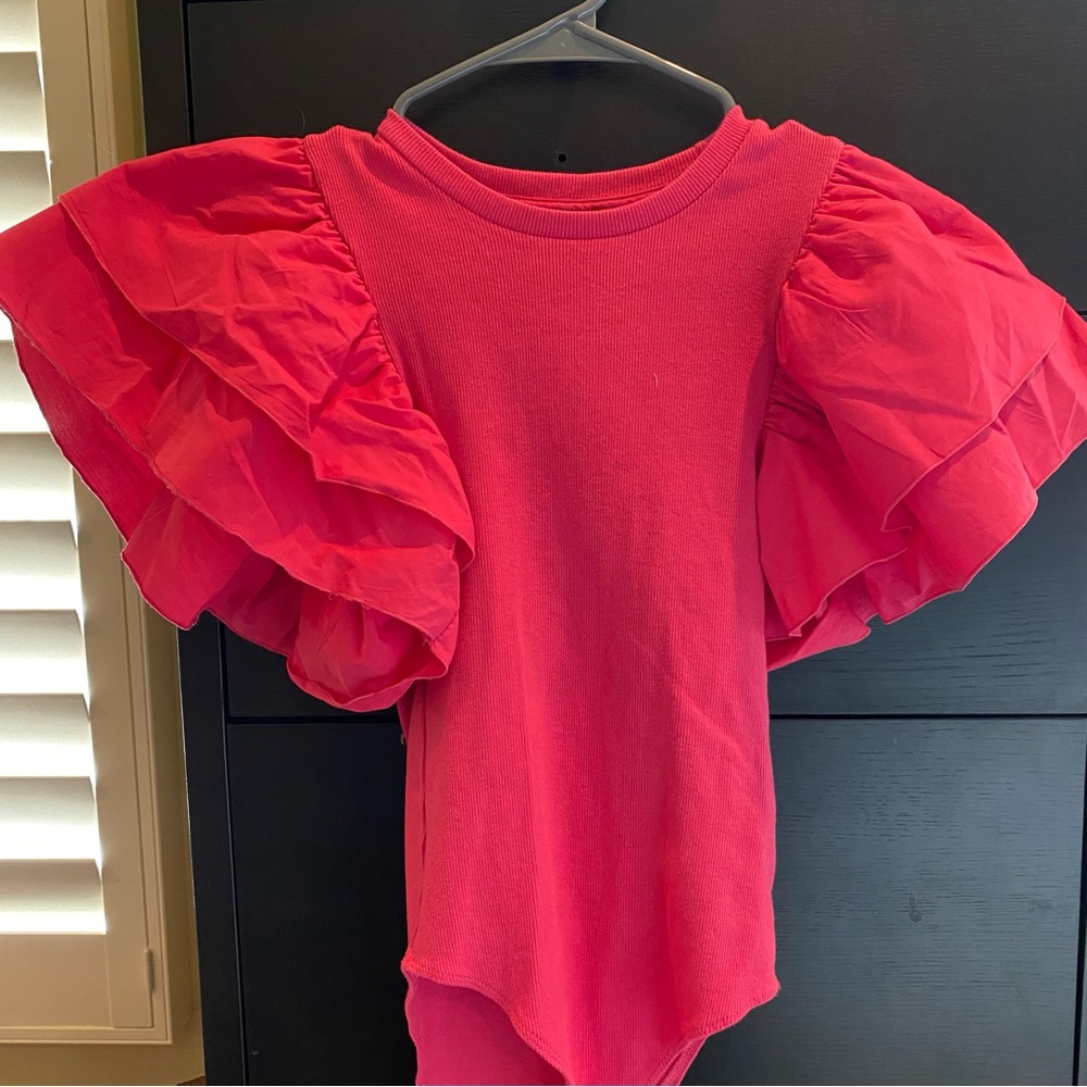 Zara‎ ruffle sleeved bodysuit